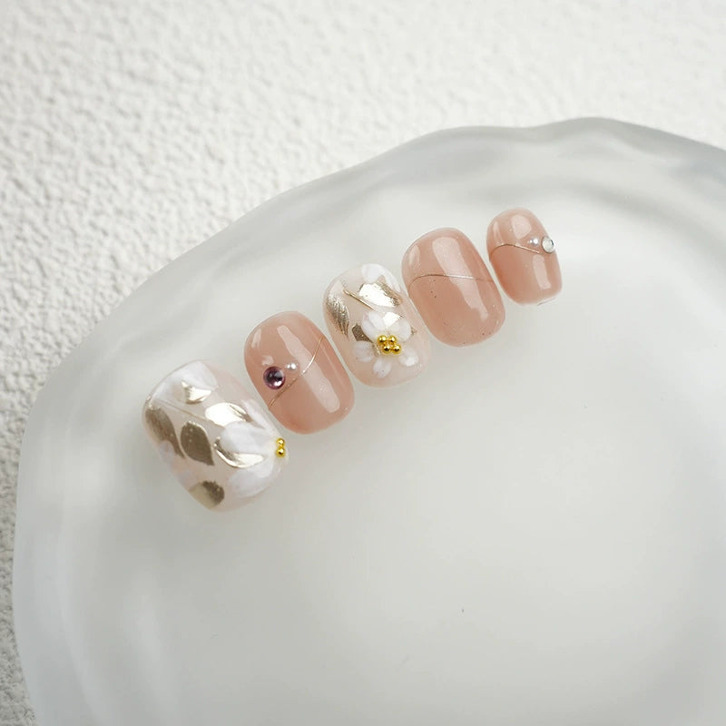 Blush & Bloom