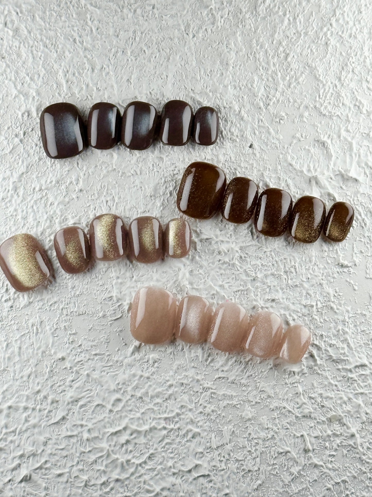 Cat eye: Brown sugar